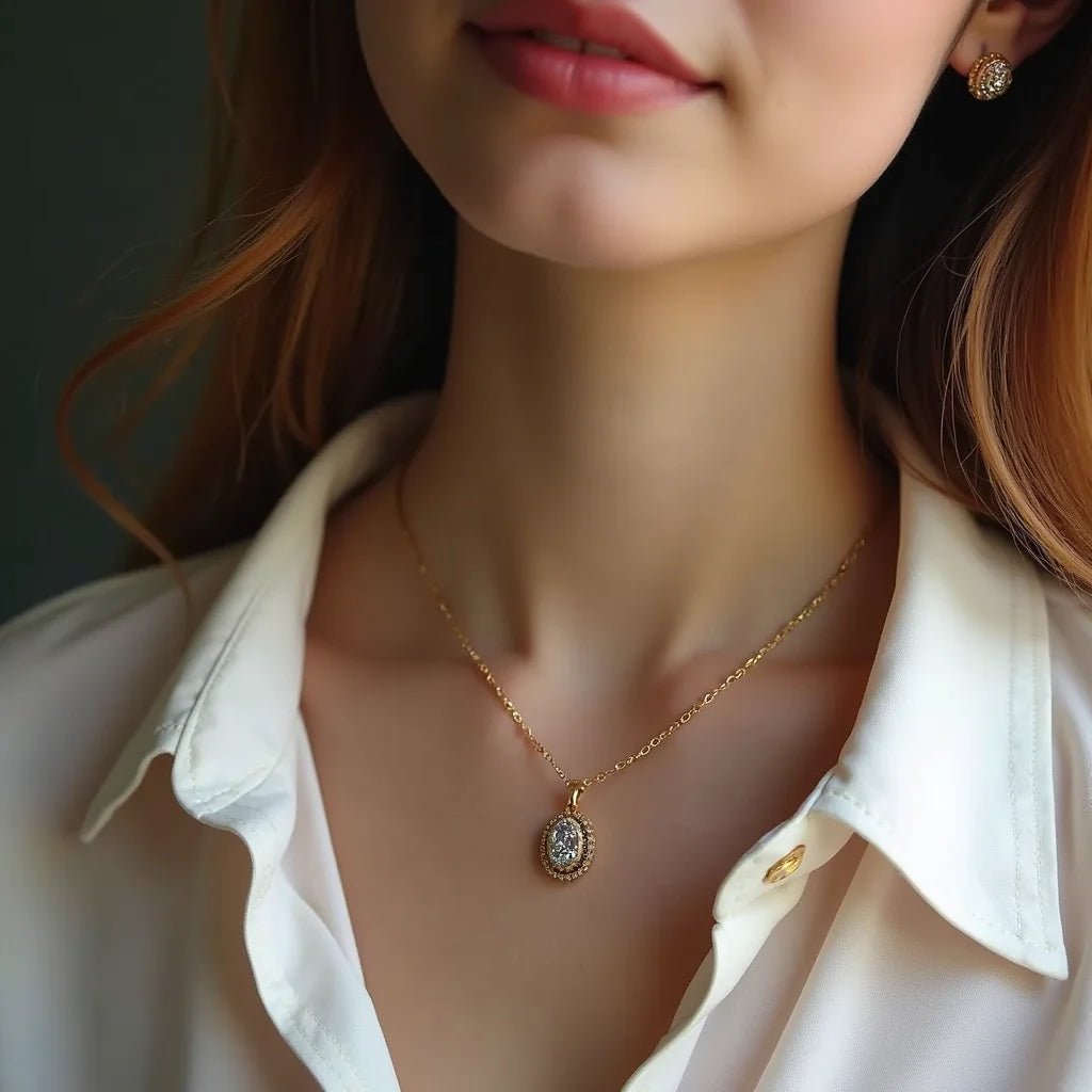 7 Ways to Style a Photo Projection Necklace Beautifully - KIAHMILLA