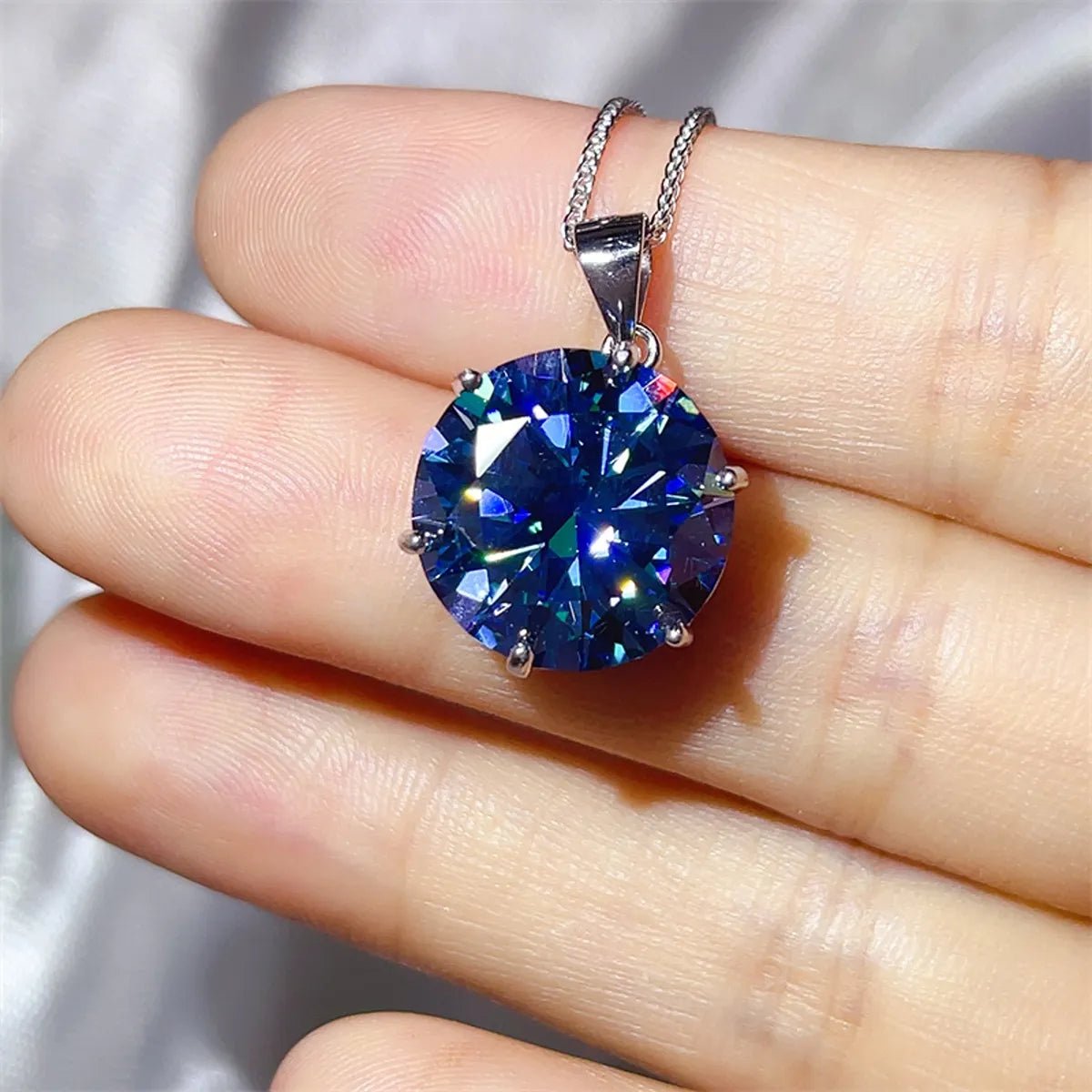 10 Carat Moissanite 925 Sterling Silver Ring and Necklace Set - Coolpeacock