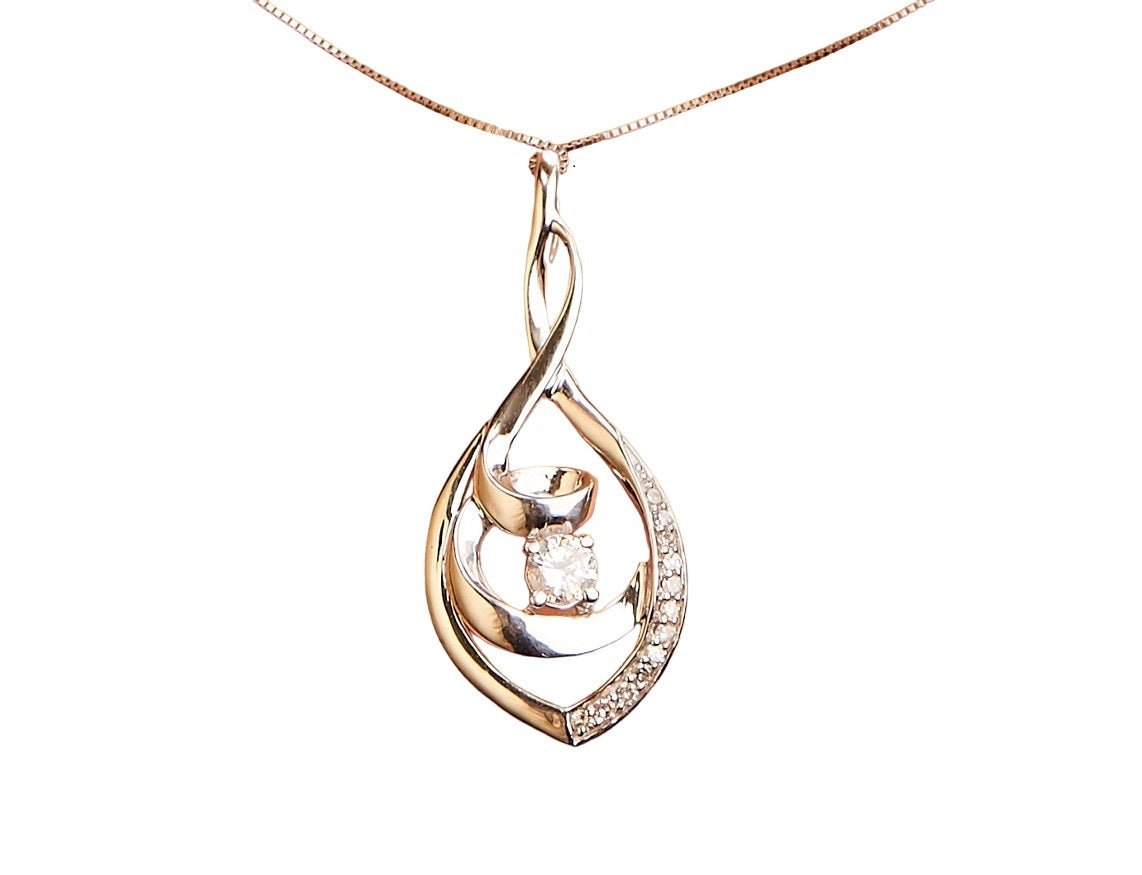 10K White Gold 1/4 Cttw Brilliant-Cut Round Diamond Spiral Link 18" Pendant Necklace (I-J Color, I2-I3 Clarity) - KIAHMILLA
