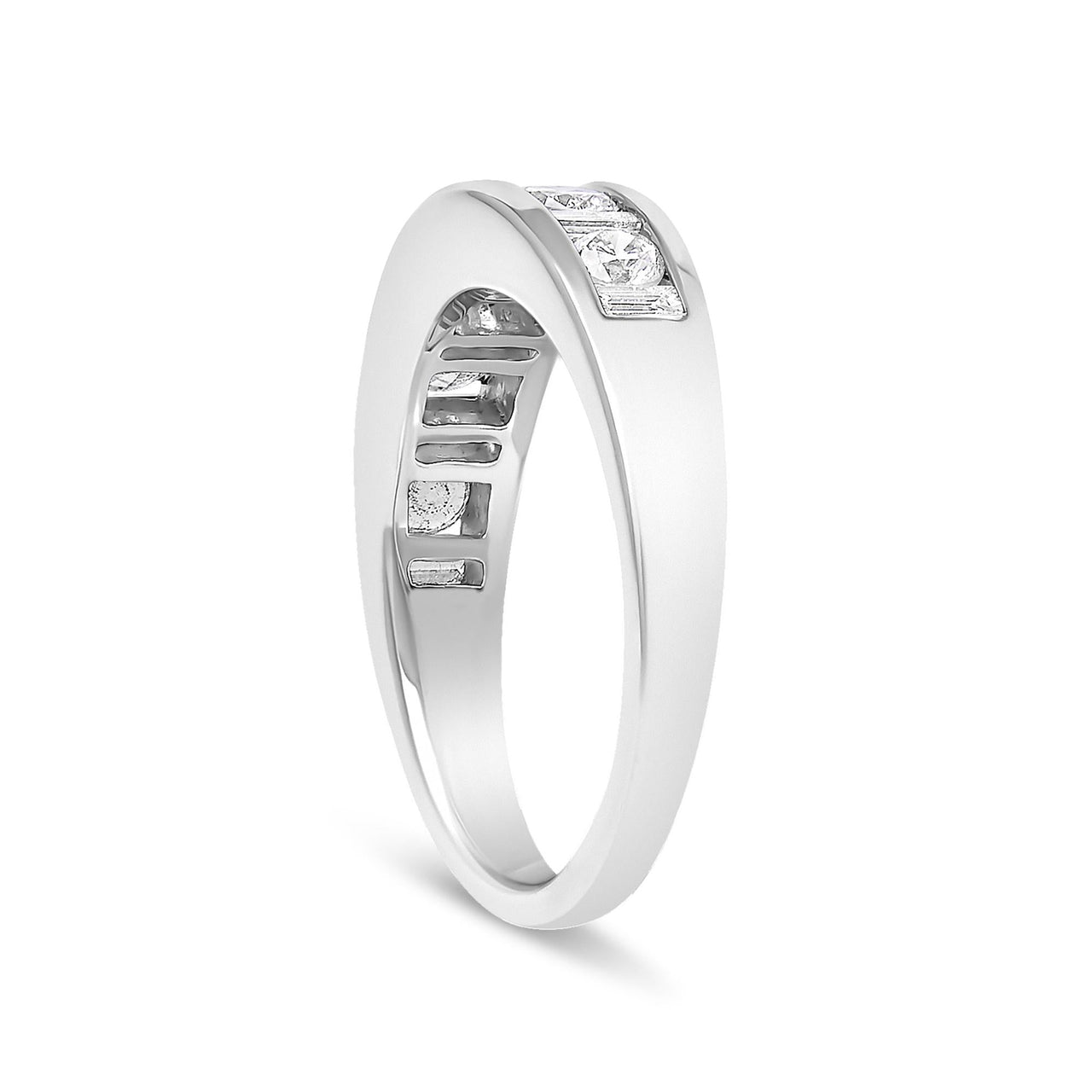 14K White Gold Alternating 1.0 Cttw Round and Baguette Diamond Channel Band Ring - KIAHMILLA
