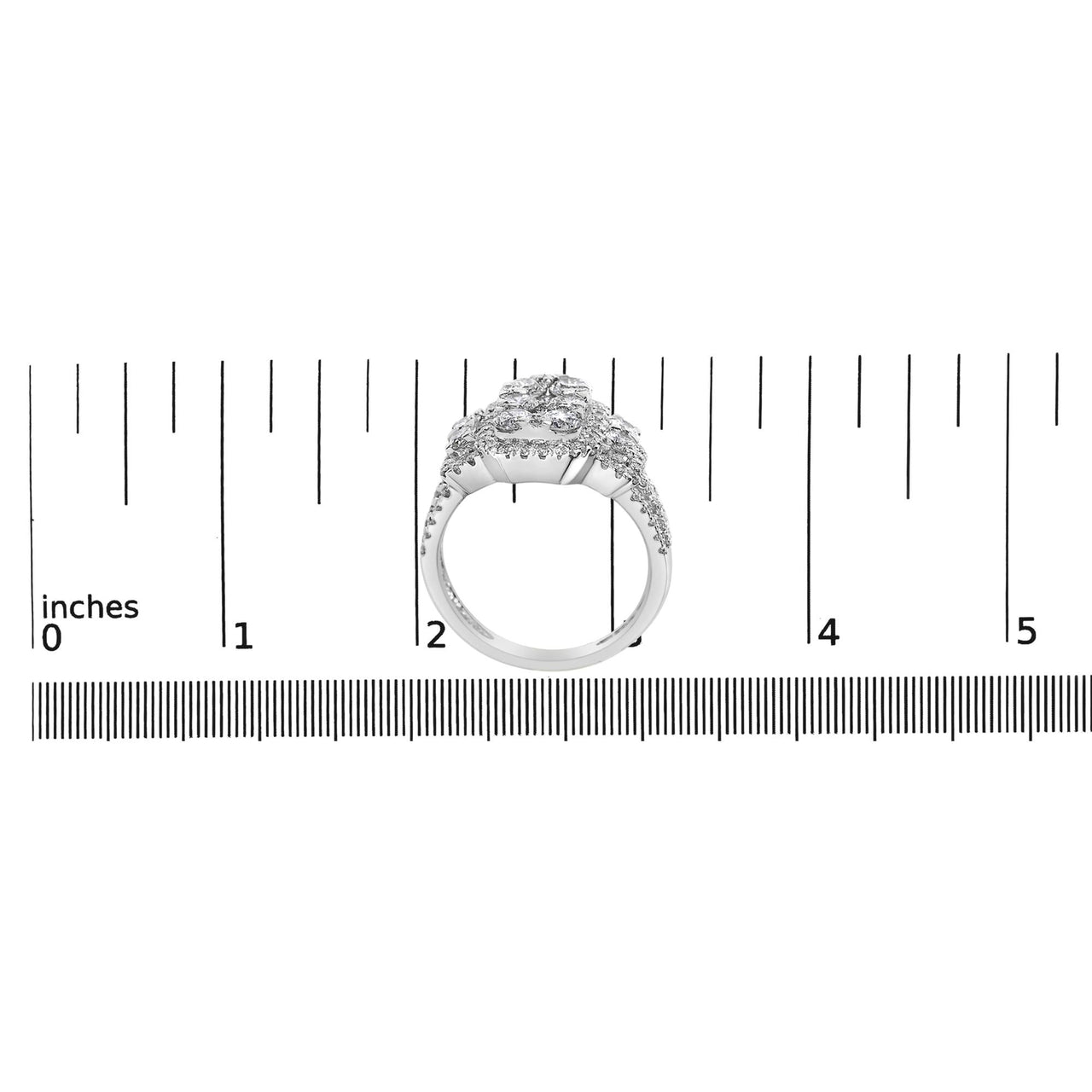 14K White Gold 2 1/4 Cttw Diamond Cocktail Cluster Ring (G-H Color, SI2-I1 Clarity)