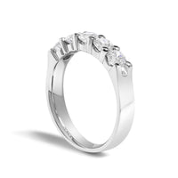 14K Gold 1.00 Cttw Diamond 5 Stone Band Ring