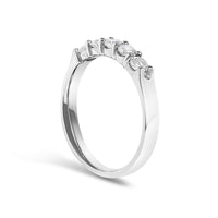 14K Gold 1/2 Cttw Round Diamond 5 stone Classic Band - Size 6.5