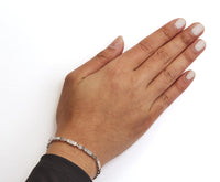 14K White Gold 1.0 Cttw Invisible Set Princess Cut Diamond Alternating Station and Link Tennis Bracelet (I-J Color, I1-I2 Clarity) - Size 7.25