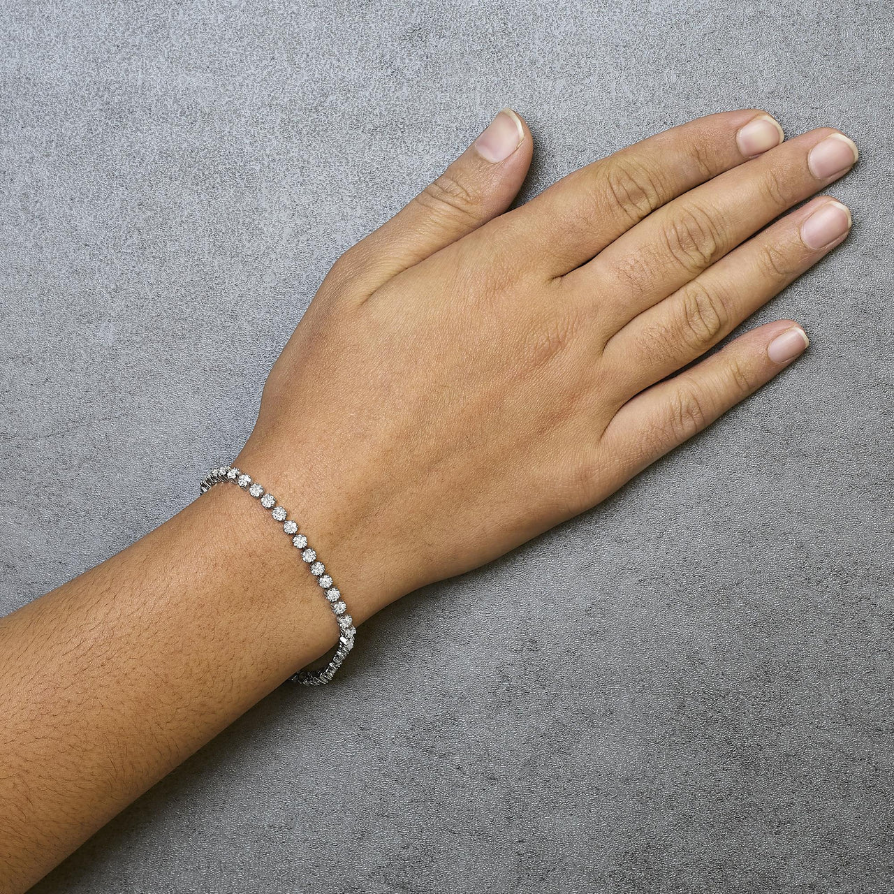 14K White Gold Round-Cut 2.00 cttw Diamond Link Bracelet (H-I Color, I1-I2 Clarity)