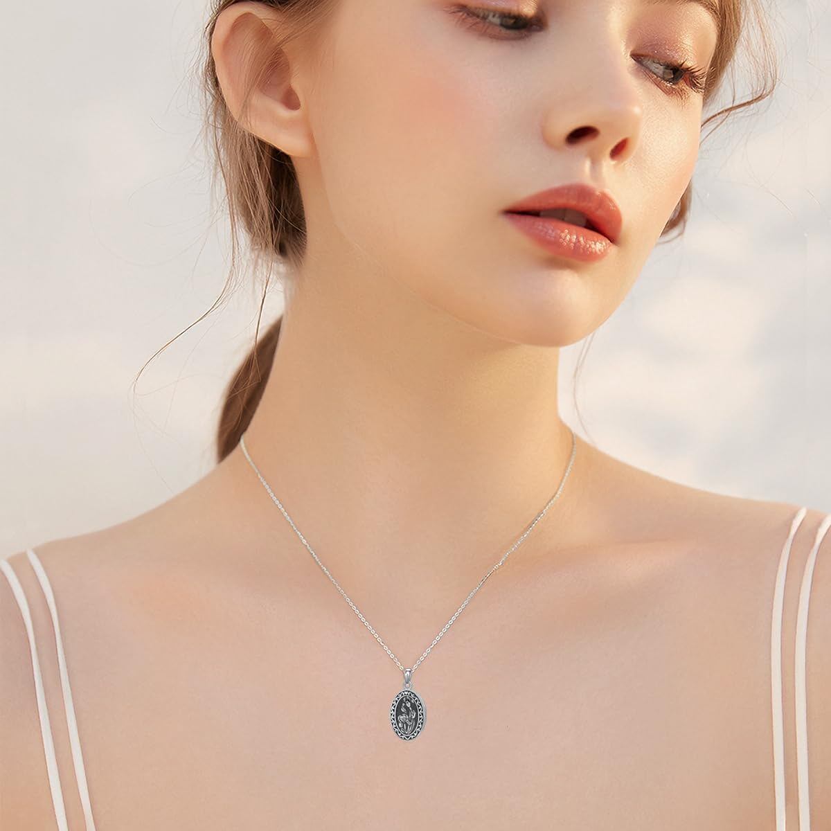 925 Sterling Silver Photo Locket Necklace
