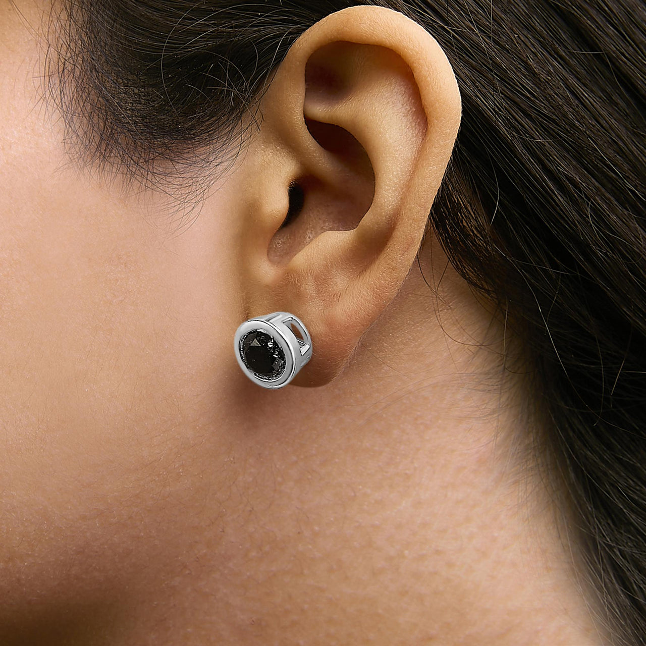 .925 Sterling Silver Round Brilliant-Cut Black Diamond Bezel-Set Stud Earrings with Screw Backs (Fancy Color-Enhanced, I2-I3 Clarity)