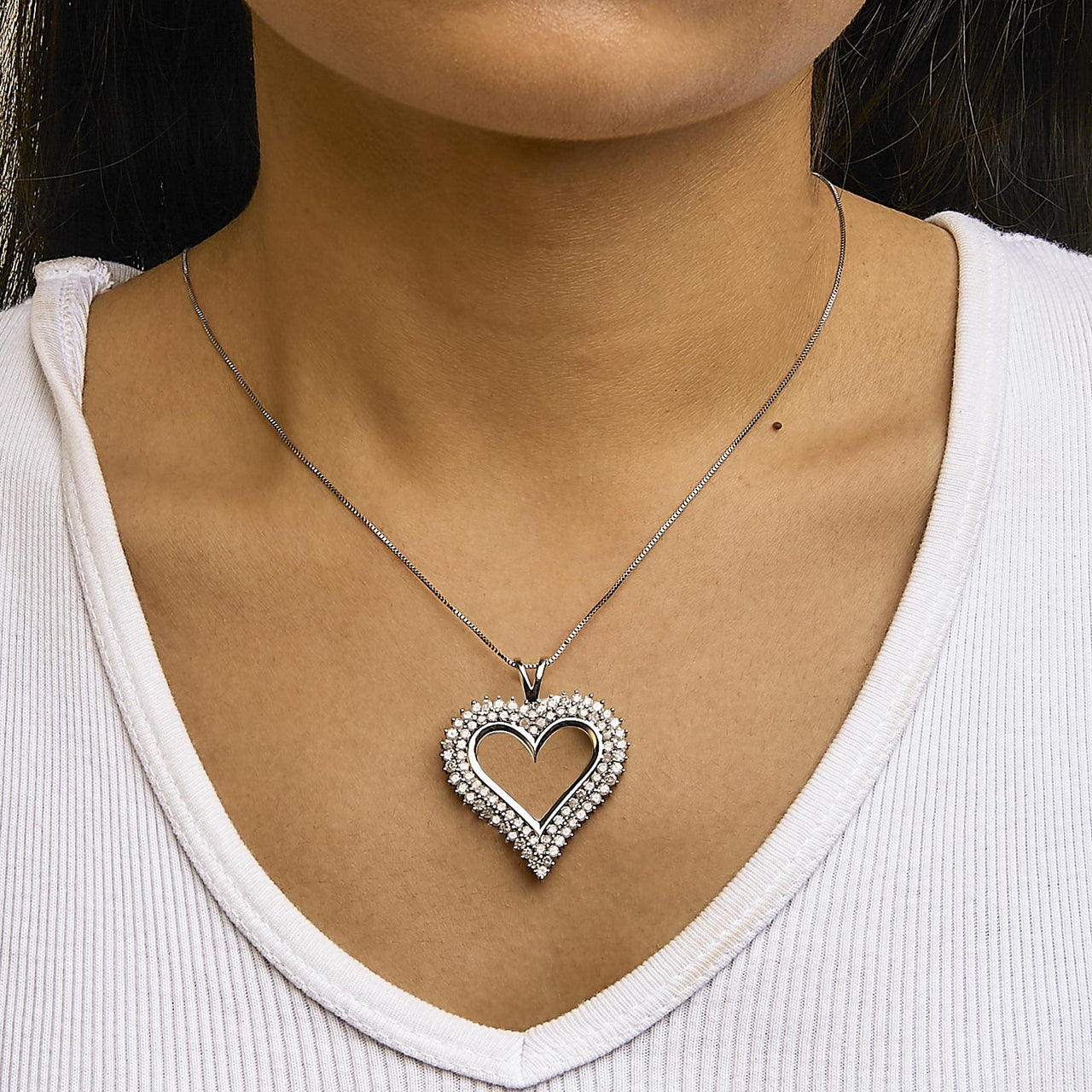 .925 Sterling Silver Diamond Heart 18" Pendant Necklace (I-J Color, I2-I3 Clarity)