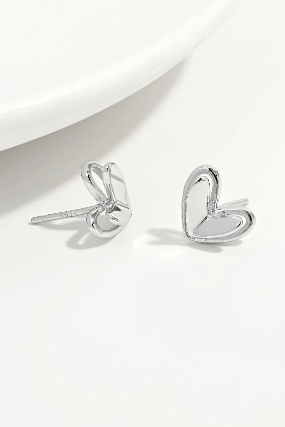 925 Sterling Silver Heart Stud Earrings - Coolpeacock