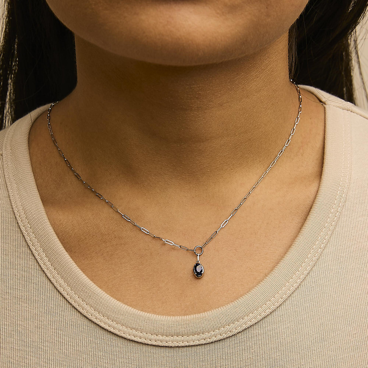 10K White Gold 6x4 mm Oval Blue Sapphire Solitaire Paperclip Pendant Necklace - 18" Inches