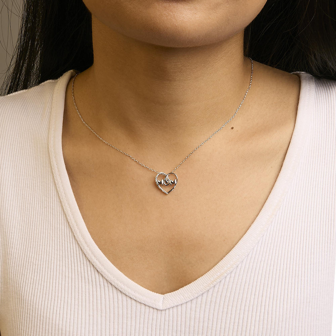 .925 Sterling Silver Diamond Accent MOM Heart Pendant Necklace (J-K Color, I2-I3 Clarity) - 18" Inches