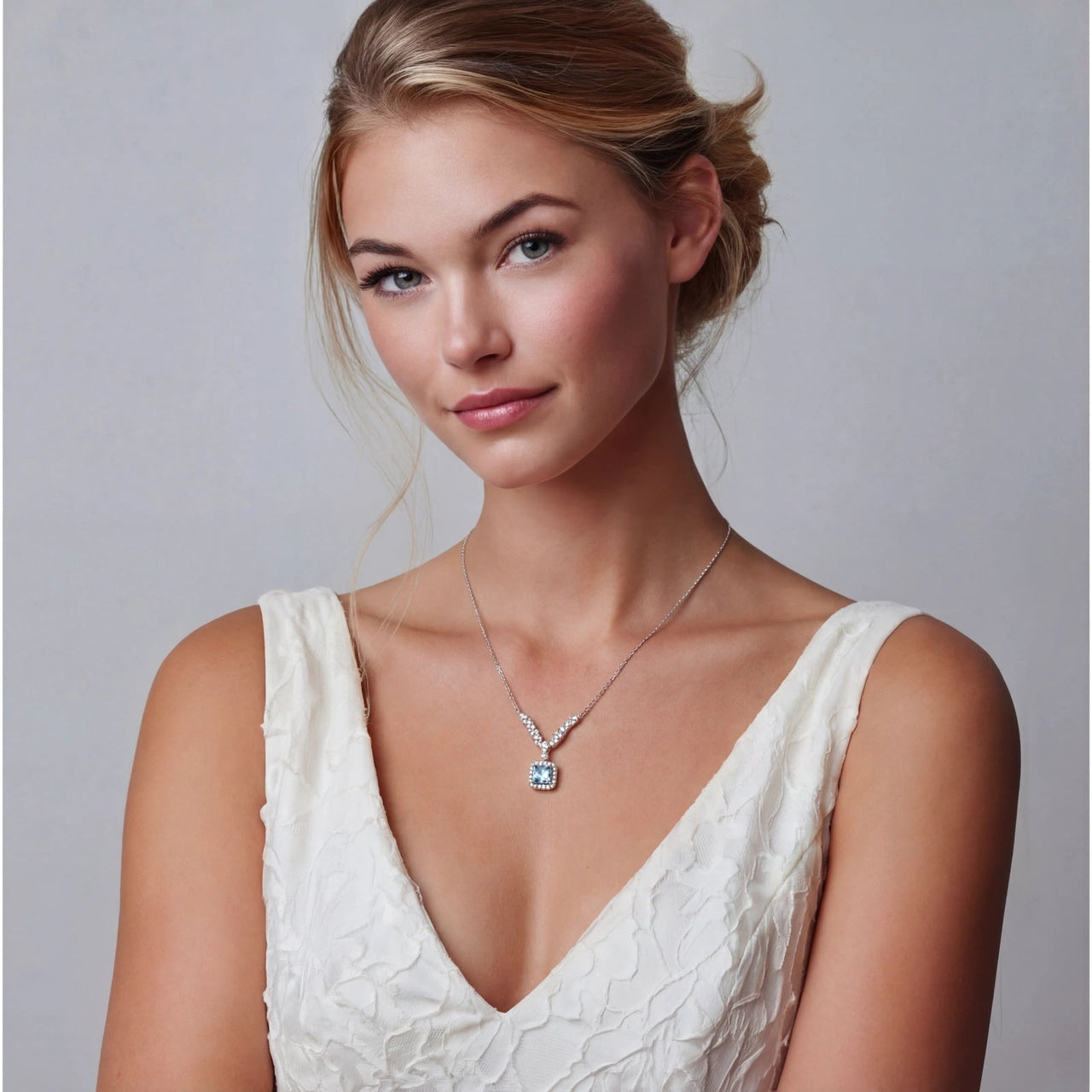 Celestial Arc Moissanite Necklace - KIAHMILLA