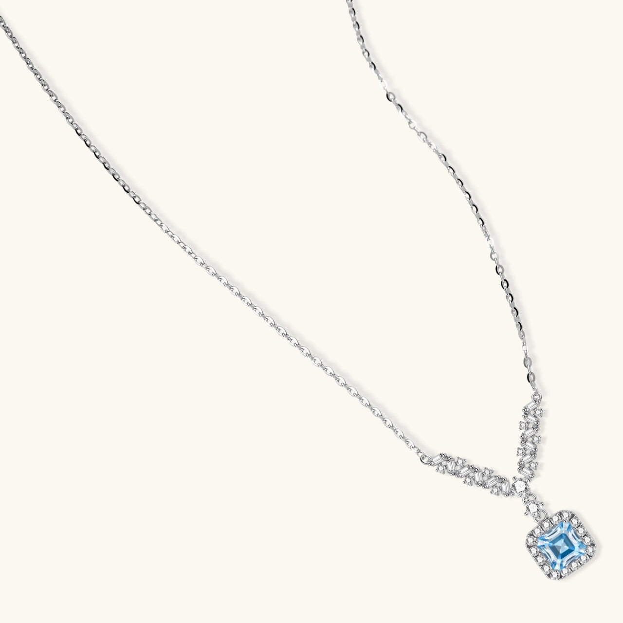 Celestial Arc Moissanite Necklace - KIAHMILLA