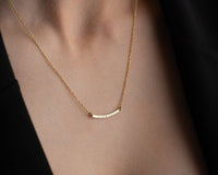 Customized Curved Bar Name Necklace - KIAHMILLA