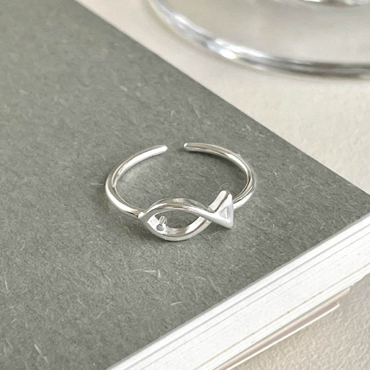 Cute Hollwo Fish 926 Sterling Silver Dangling Earrings - KIAHMILLA