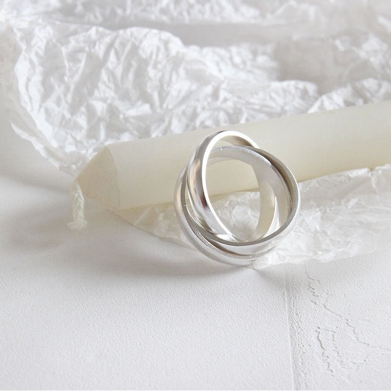 Elegant Geometric Design Pure Metal S990 Silver Intertwined Lines Closed Ring - KIAHMILLA