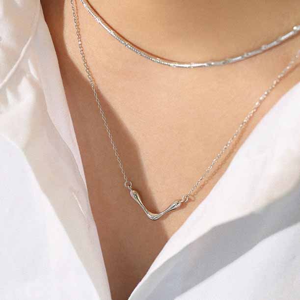 Fashion Letter V Shape 925 Sterling Silver Necklace - KIAHMILLA