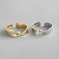Fashion Twisted Cross 925 Sterling Silver Adjustable Ring - KIAHMILLA