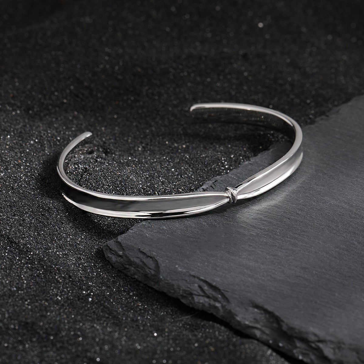 Girl Fashion Knot 925 Sterling Silver Open Bangle - KIAHMILLA