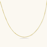 Golden Minimalist Chain by KIAHMILLA - KIAHMILLA