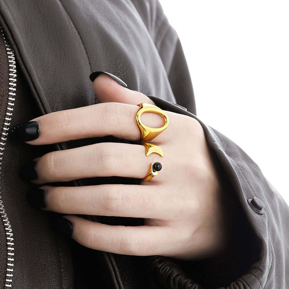 Graduation Round Black Agate Crescent Moon 925 Sterling Silver Adjustable Ring - KIAHMILLA