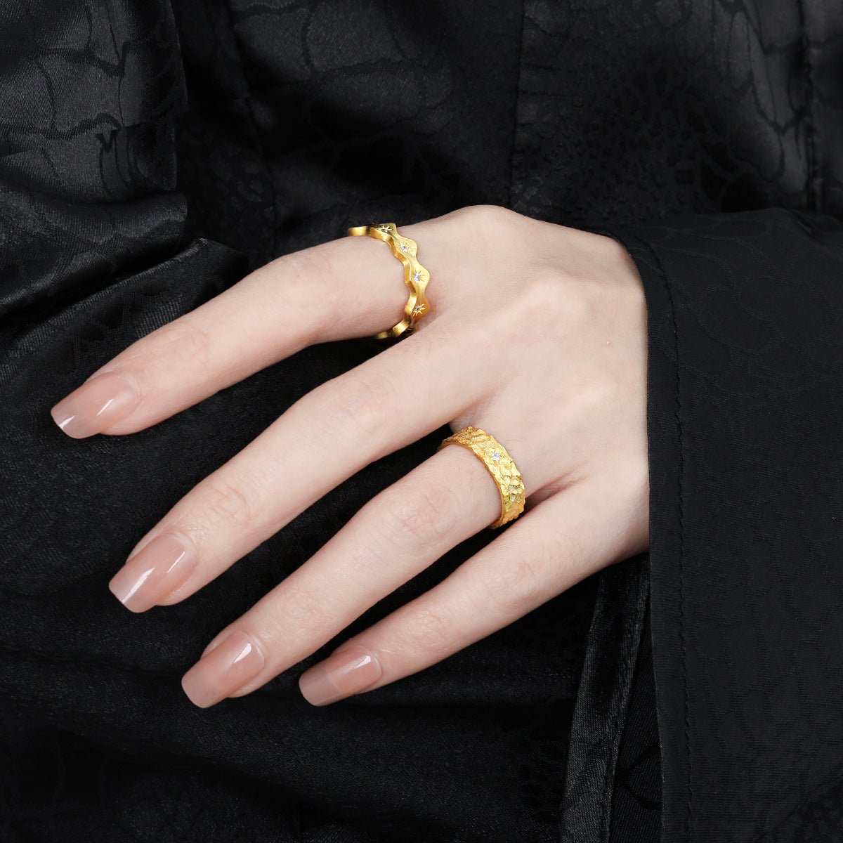 Hammered Texture Cubic Zirconia Adjustable Open Ring for Women with 925 Sterling Silver and 18K Gold Plating, Unique Minimalist Style for Anniversary, Birthday, Party, or Casual Wear - KIAHMILLA