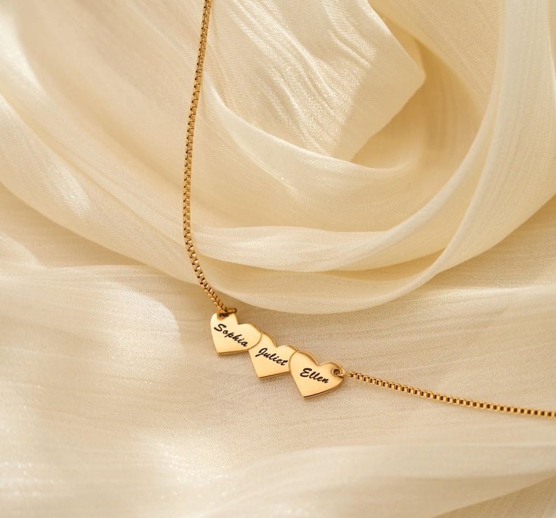 Heart-shaped interlocking custom name necklace - KIAHMILLA