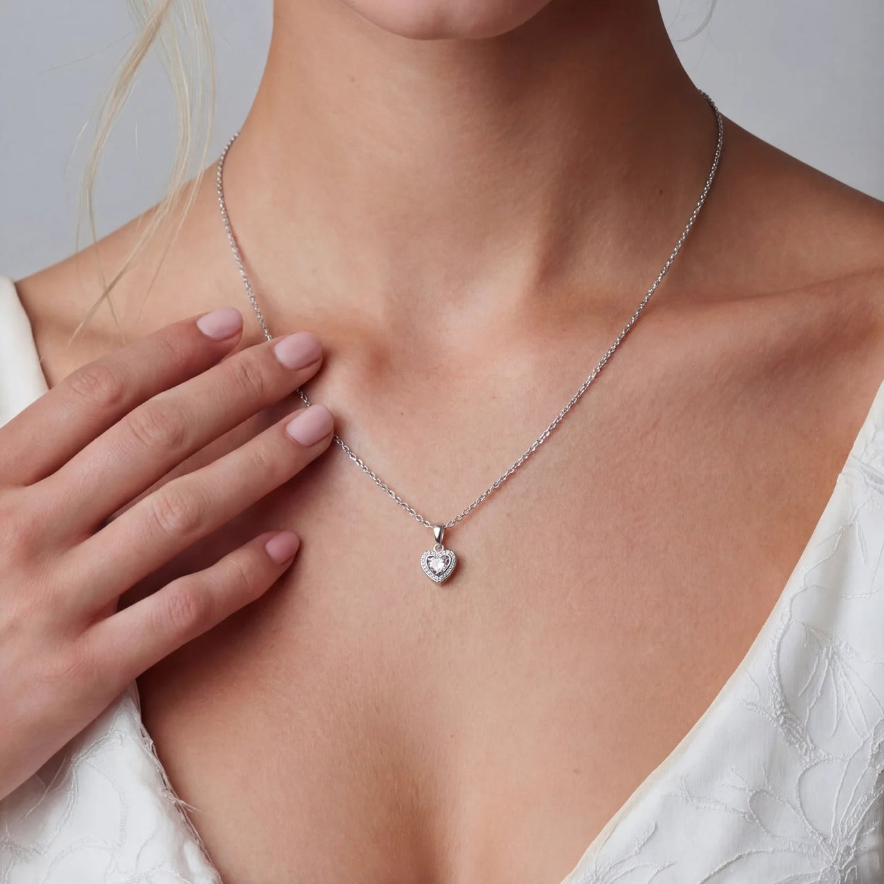 Heart Symphony Moissanite Set by KIAHMILLA - KIAHMILLA