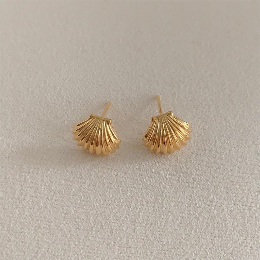 Holiday Ocean Shell Conch 925 Sterling Silver Stud Earrings - KIAHMILLA