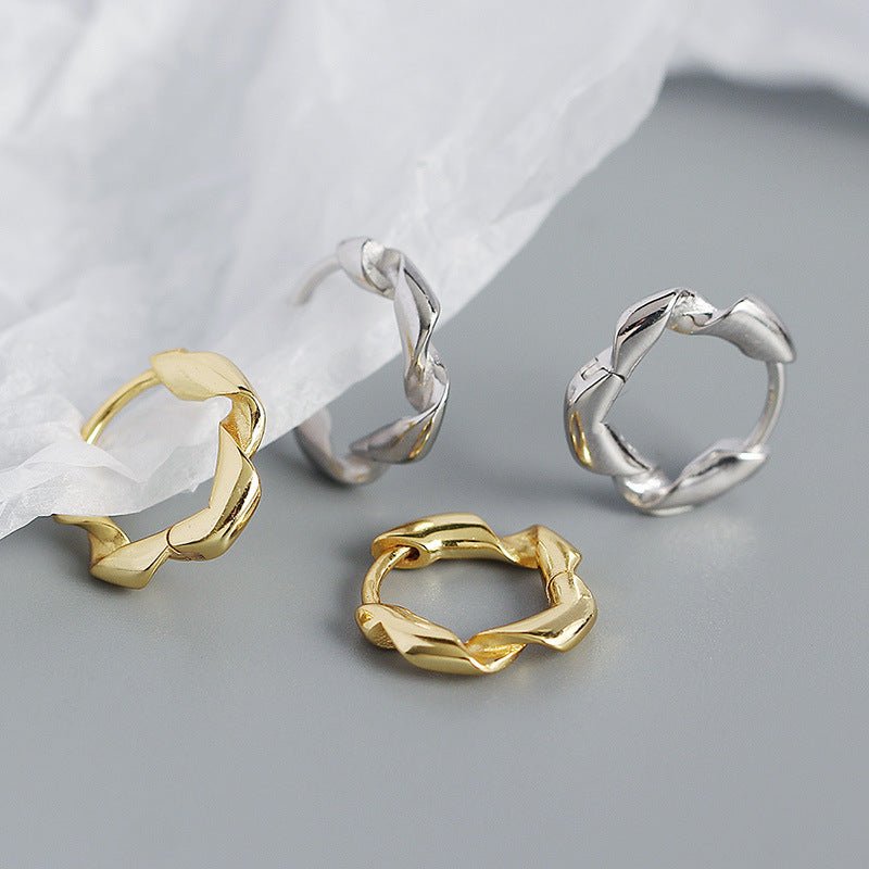 Holiday Twisted Circle 925 Sterling Silver Huggie Hoop Earrings - KIAHMILLA