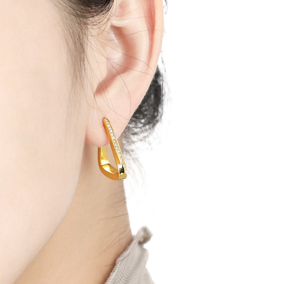 Lady Fashion Geometry CZ Twisted Triangle 925 Sterling Silver Dangling Earrings - KIAHMILLA