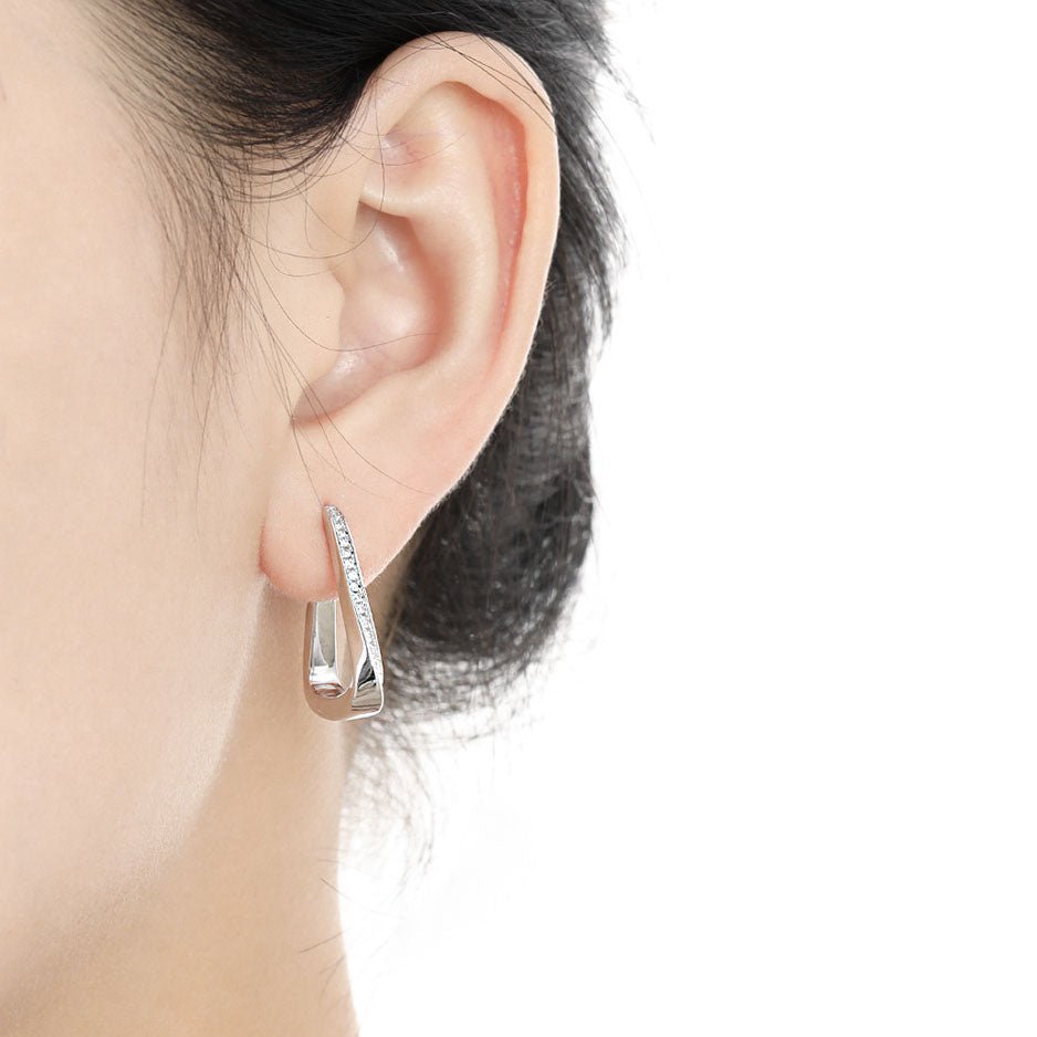 Lady Fashion Geometry CZ Twisted Triangle 925 Sterling Silver Dangling Earrings - KIAHMILLA
