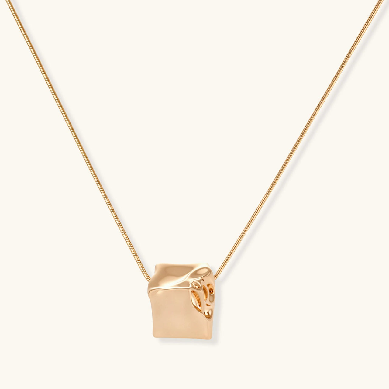 Liquid Cube Necklace - KIAHMILLA