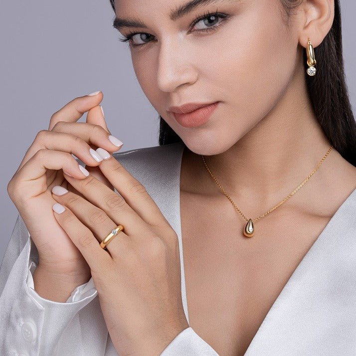 Modern Moissanite Starry Sky Pattern 18K Gold Plated 925 Sterling Silver Ring - KIAHMILLA