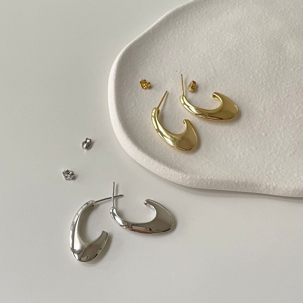 Office Geometry Arc U Shape 925 Sterling Silver Hoop Earrings - KIAHMILLA
