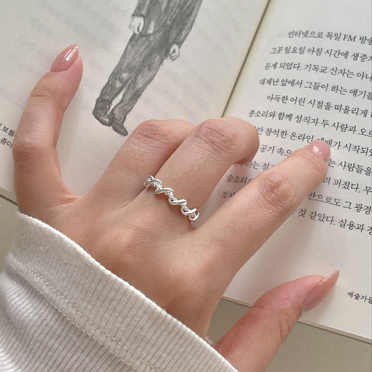 Office Simple Twisted 925 Sterling Silver Adjustable Ring - KIAHMILLA