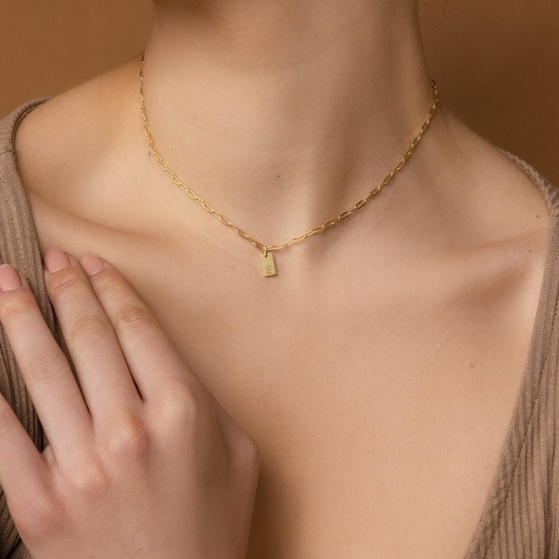 Rectangular customizable name design luxury necklace - KIAHMILLA