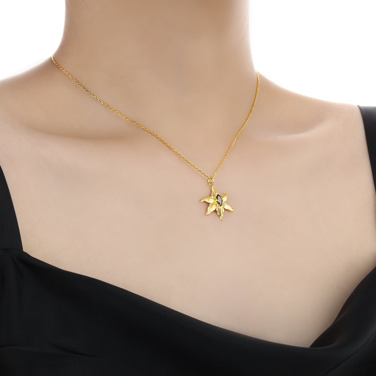 Starfish Design Natural Peridot 925 Sterling Silver Necklace Delicate Unique Style Sea-Inspired Jewelry Pendant - KIAHMILLA