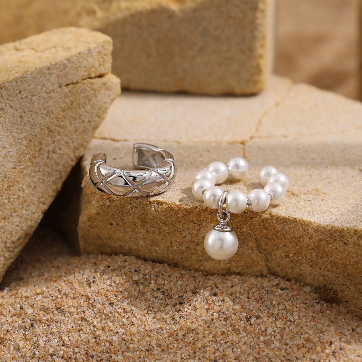 Women Elegant Quilting Pattern Shell Pearls 925 Sterling Silver Non-Pierced Earring(Single) - KIAHMILLA