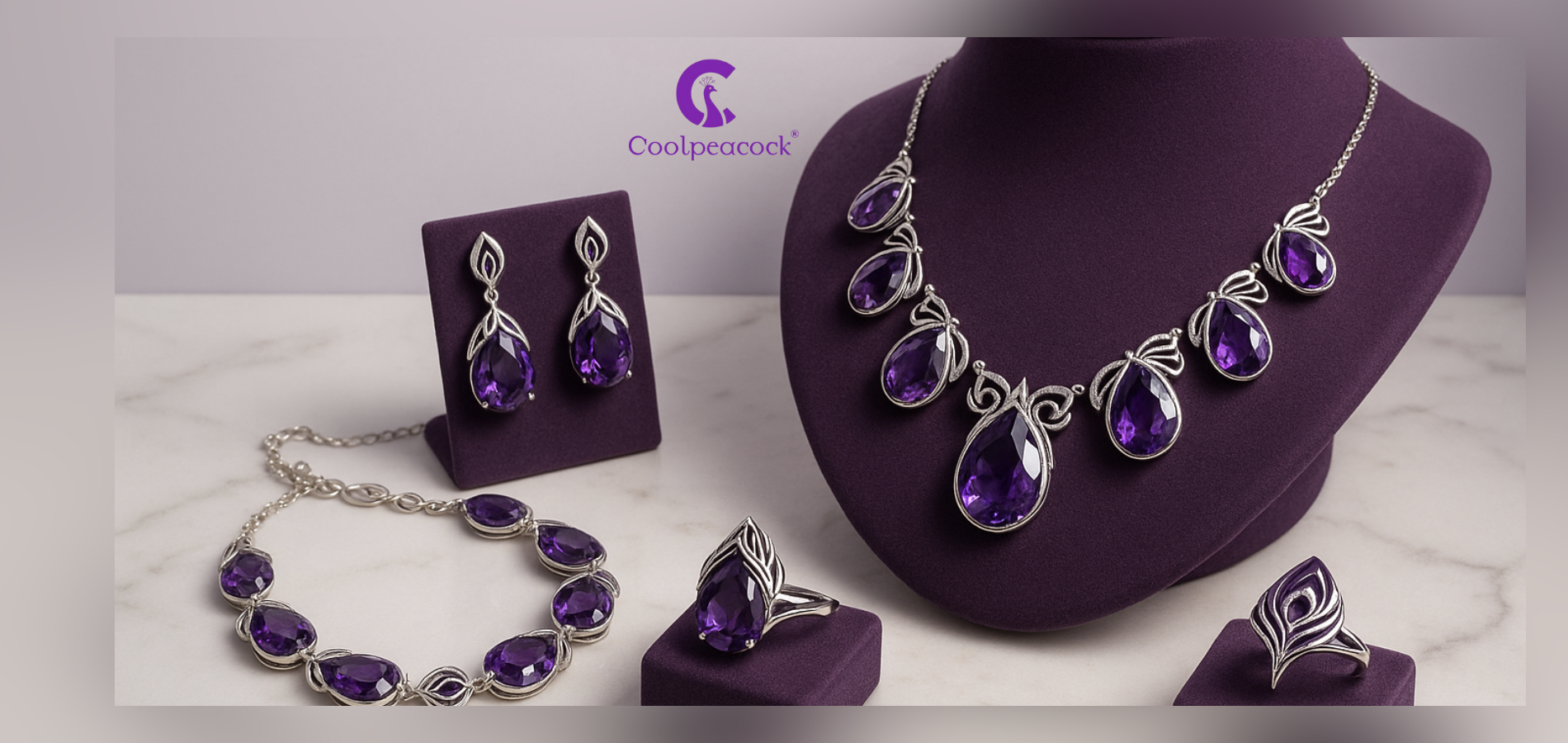 Jewelry set with necklace, earrings, and ring on a purple stand with 'Coolpepper' branding.